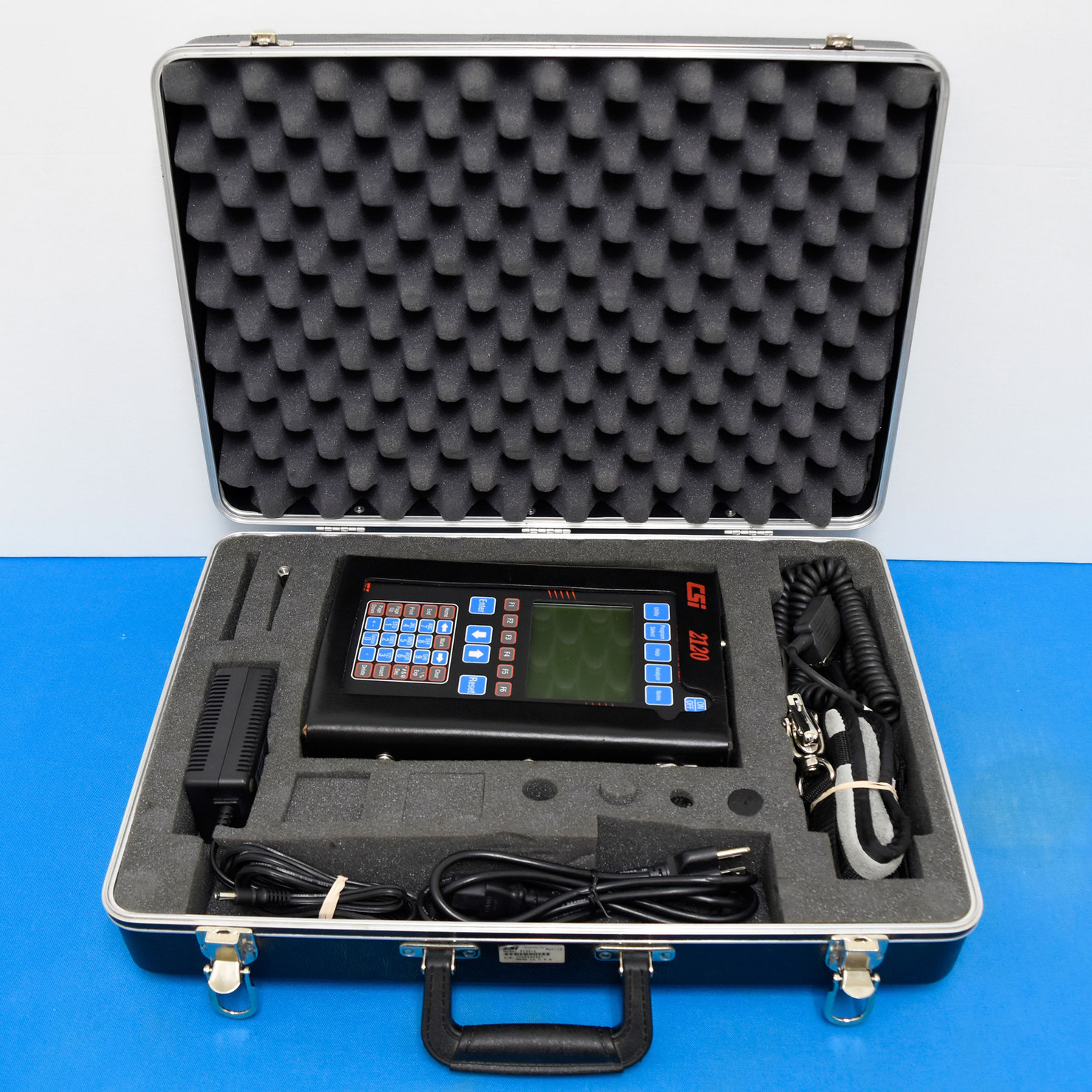 RBM Consultant CSI 2120 Series Machinery Vibration Analyzer with Case