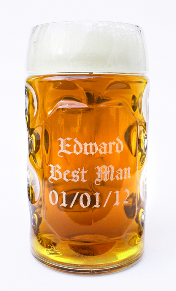 Half liter dimpled glass mug with custom text engraving