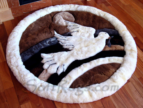 Peace Dove Pattern Round Alpaca Rug