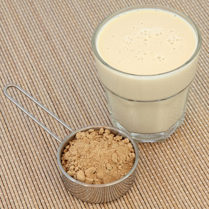 Super Simple Vegan Maca Milk Recipe