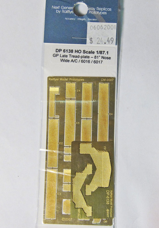 Railflyer 6138 HO Scale Detail Part EMD Locomotive Treadplate GP38-2, GP39-2 GP40-2 w/81" Nose & Wide Anti-Climber