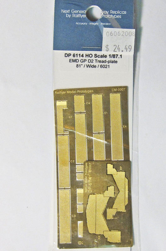 Railflyer 6114 HO Scale Detail Part EMD Locomotive Treadplate GP38-2 & GP40-2. 81" Nose