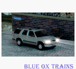 Busch 5658 HO Chevy Blazer SUV Truck with Working Lights - Assembled Red