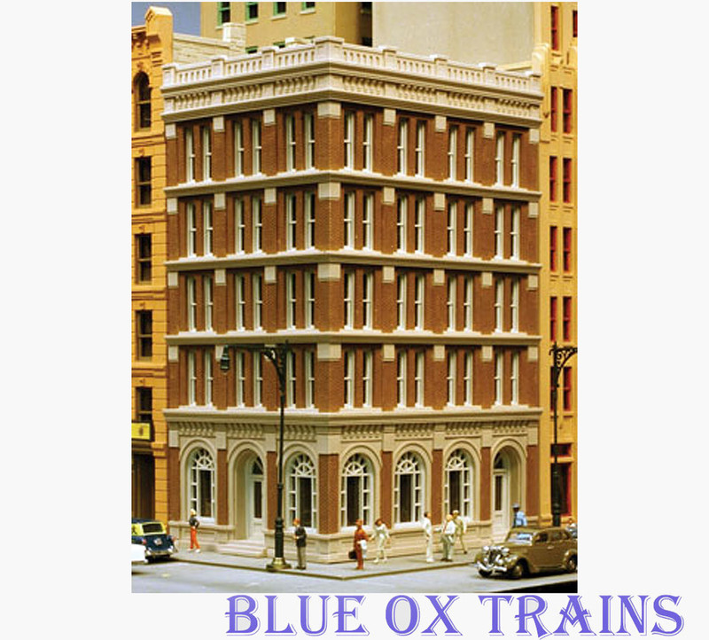 Lunde Studios HO 30 Morton House Building Resin Kit 