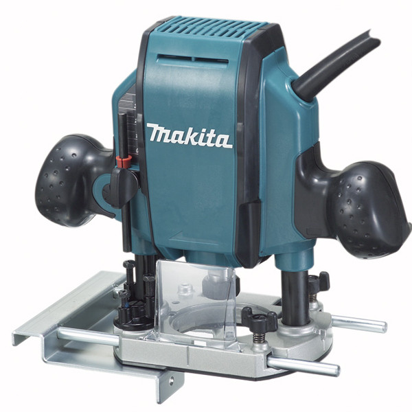 Makita RP0900K 1-1/4 hp Plunge Router Federated Tool Supply