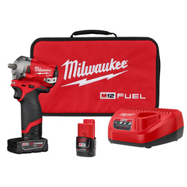 Milwaukee 2554-22 - M12 FUEL Stubby 3/8 in. Impact Wrench Kit