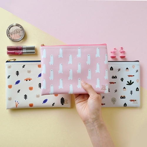 In the zoo slim zippered pocket pouch In the zoo slim zippered pocket pouch