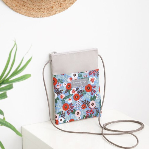 ICONIC Comely pattern small crossbody bag - fallindesign