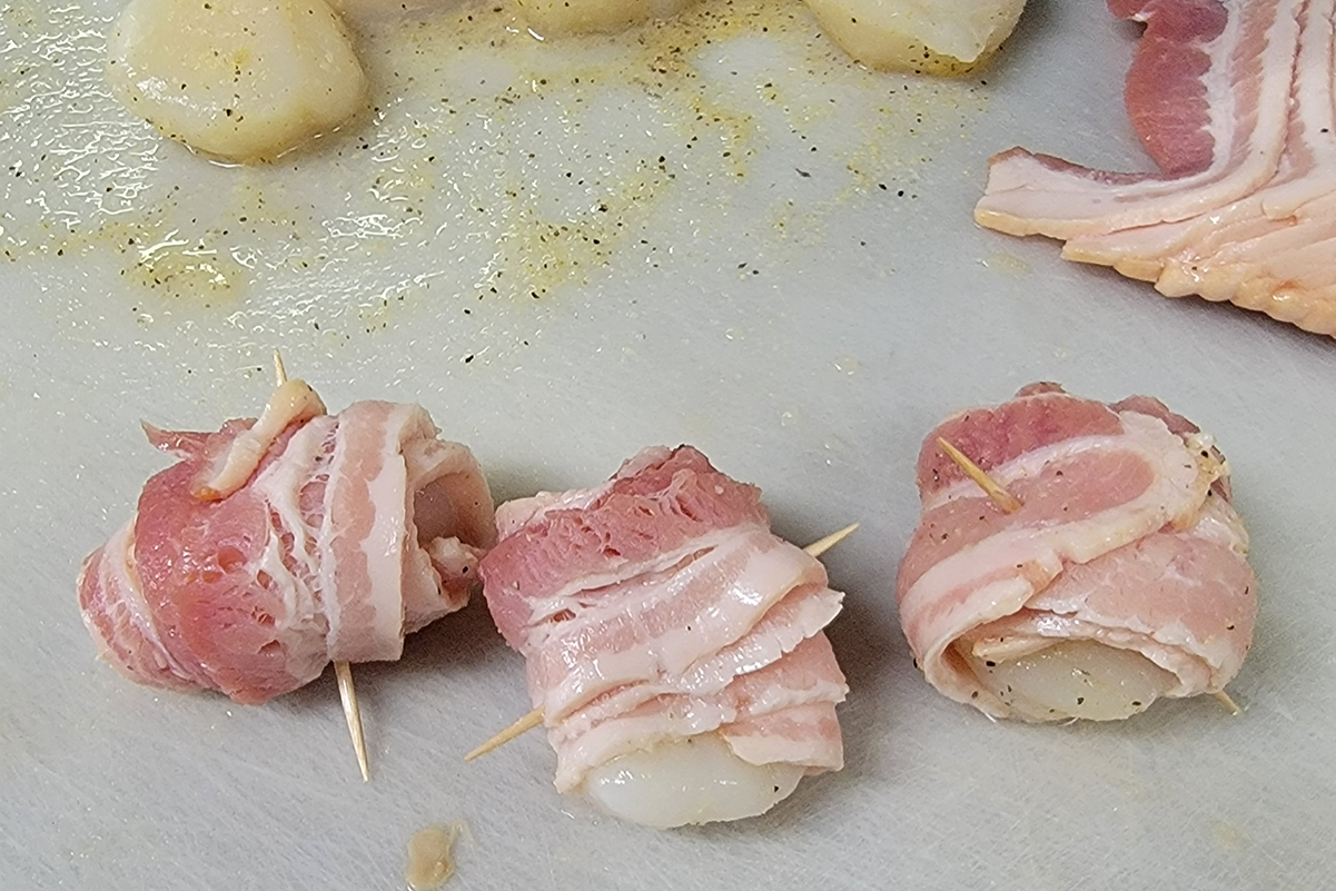 bacon-scallops-toothpick-small.png