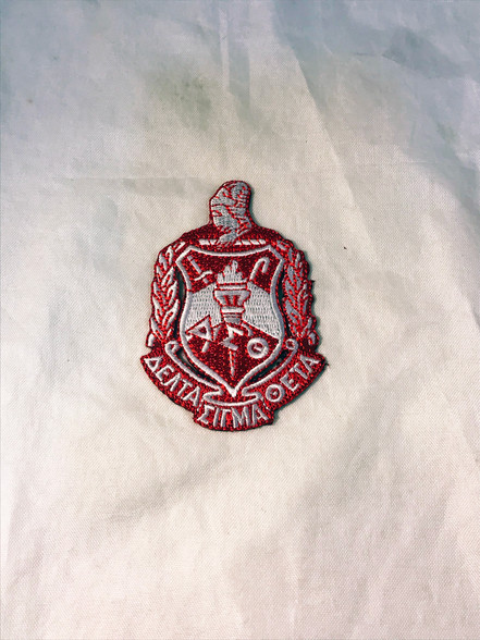 Delta Sigma Theta Sorority Emblem- 2 7/8 Inches