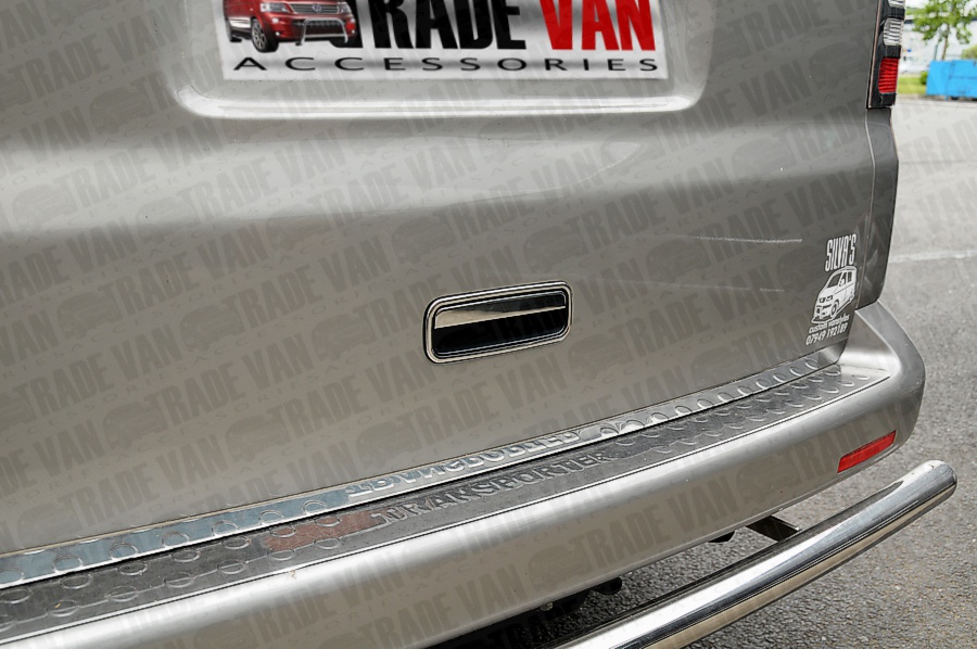 vwt5-chrome-door-handle-cover-tailgate-2010-facelift-vw-t5-transporter-van.jpg