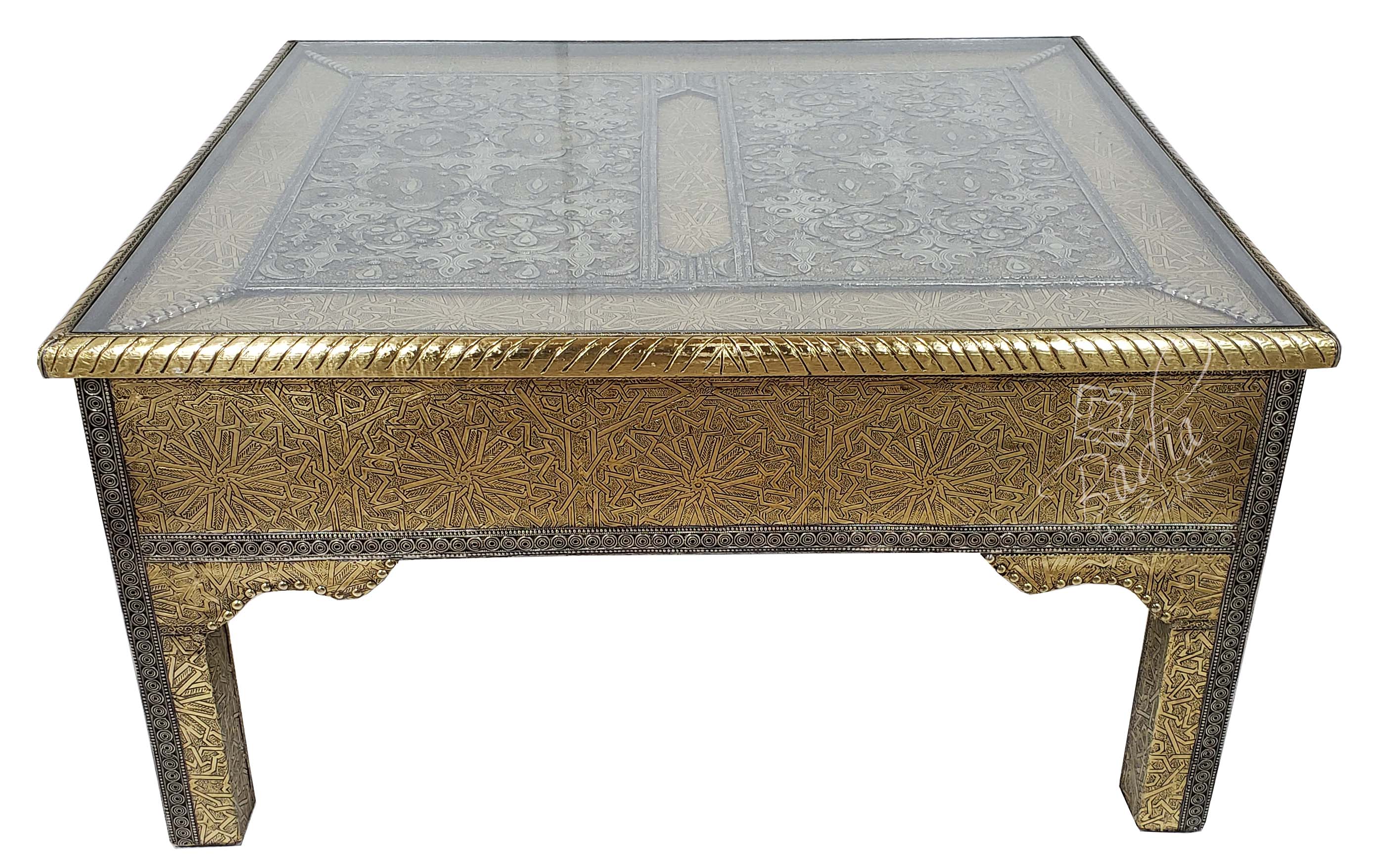 moroccan-hand-designed-brass-coffee-table-br-st017-1.jpg