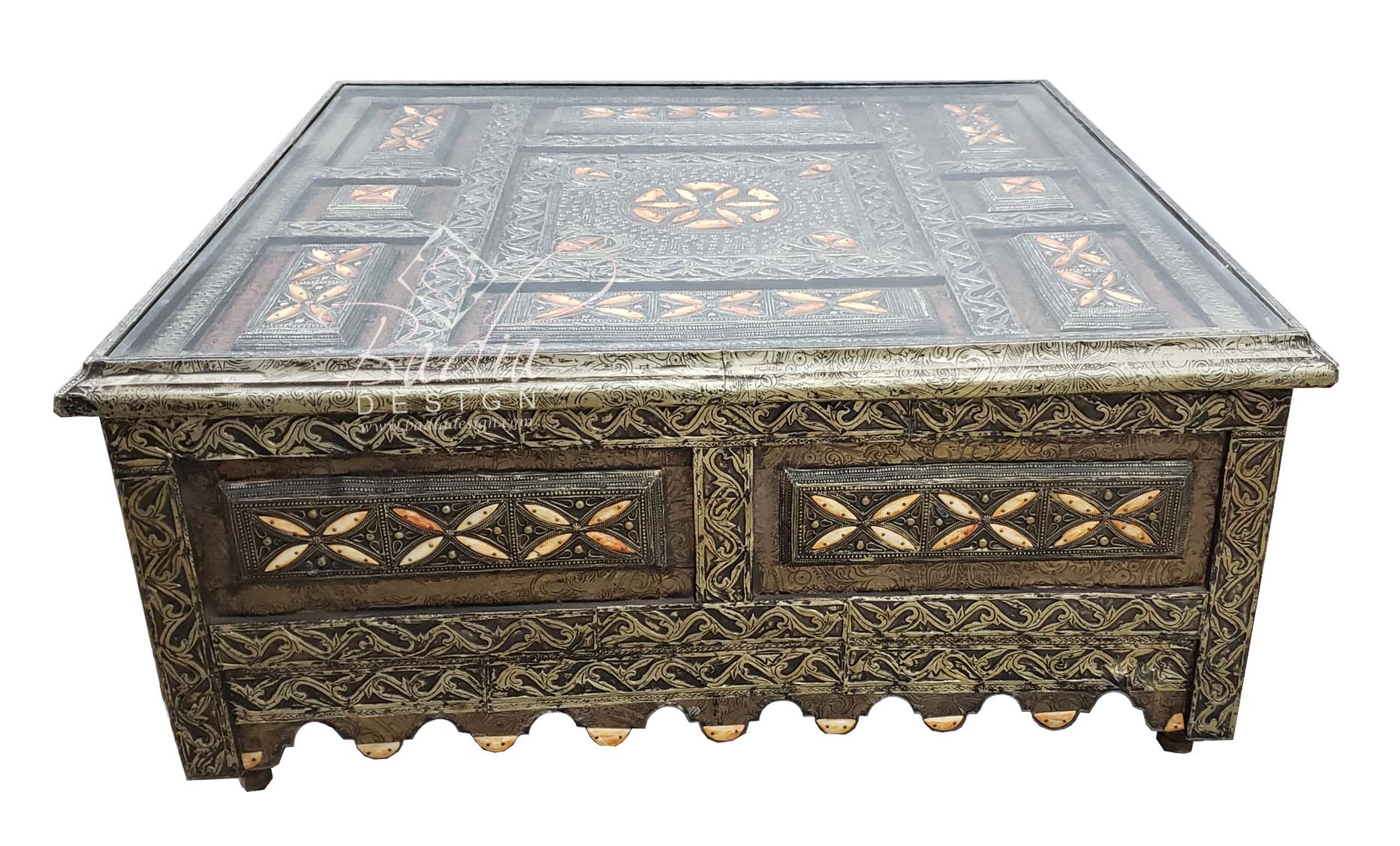 square-shaped-metal-and-bone-coffee-table-with-glass-top-mb-ct012-1.jpg