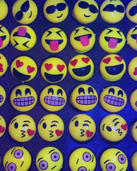 36 Flashing Emoji Rings
