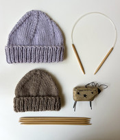 easy ribbed hats shown in baby and preemie sizes