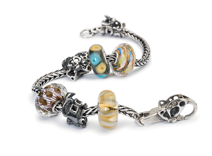 2018-adventurebegins-bracelet-2-s.jpg Trollbeads Glass Beads $35