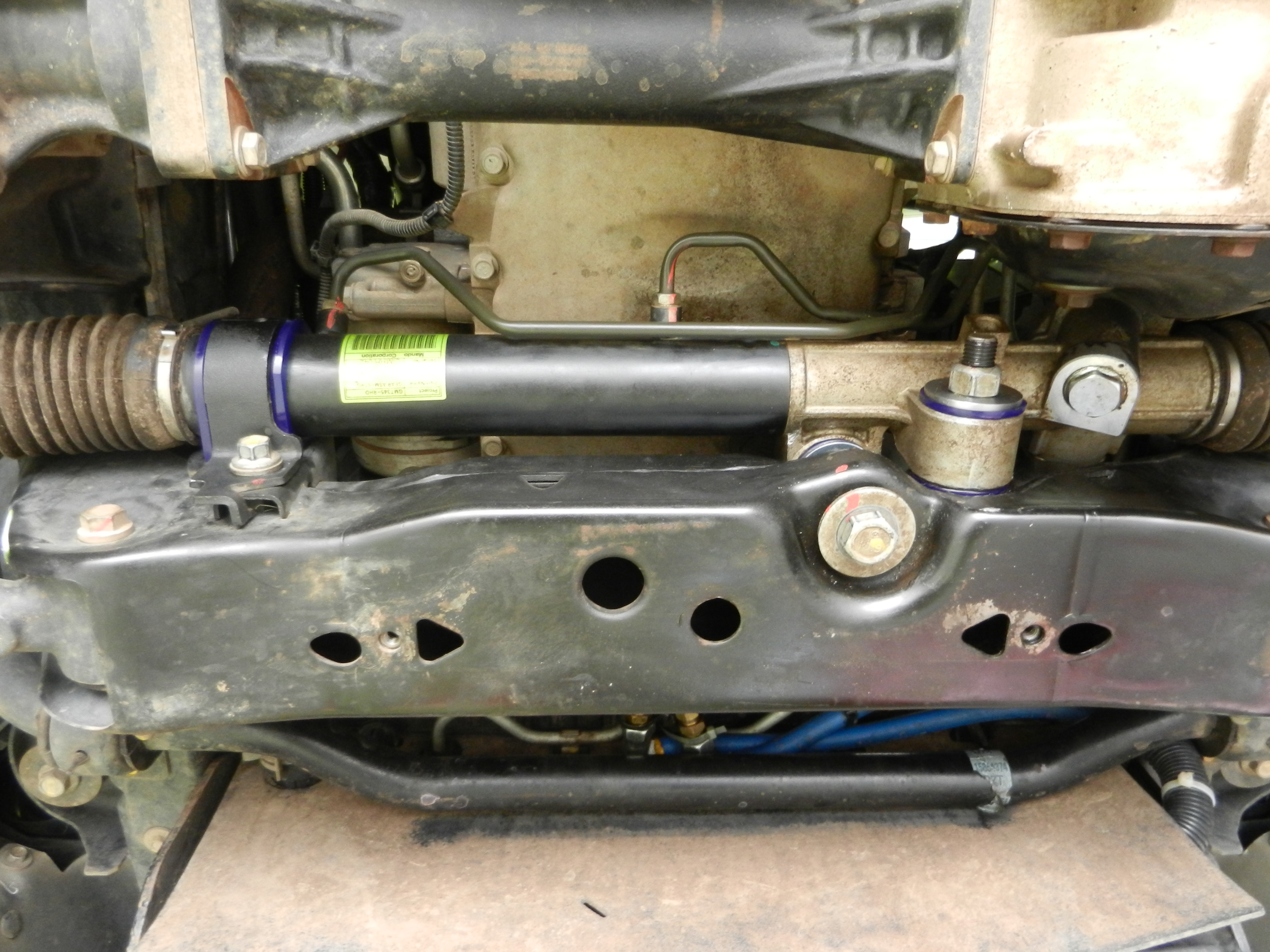 hummer-h3-new-steering-rack-mount-bushing-kit-fitted..jpg