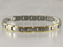 Magnetic Bracelet Rhodium Narrow SG is 1/4" wide x 13/32" long link with 16 rare earth magnets in 7 7/8" length. It has a magnetic therapy pull strength of 650 grams.