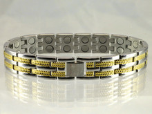 Magnetic bracelet Long Island S stainless steel has a 33/64" wide x 15/32" long link with 32 rare earth magnets in 8 5/8" length. It has a magnetic therapy pull strength of 1000 grams.
