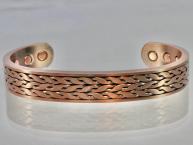 This is our thickest and heaviest copper bracelet for men. It is our favorite bracelet for ropers at the rodeo.