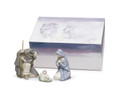 Lladro Silent Nativity Set 8x17x6 in 01007804