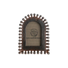 Jan Barboglio Nicho Vertical Cast Iron Picture Frame 4x6 in 7x1x9 in 5399MD