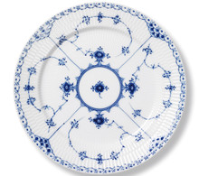 Royal Copenhagen Blue Fluted Half Lace Dinner Plate 10.75 in 1017225