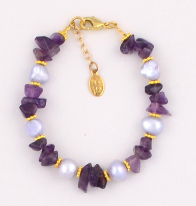 Amethyst Chips and Light Gray Fresh Water Pearl Bracelet