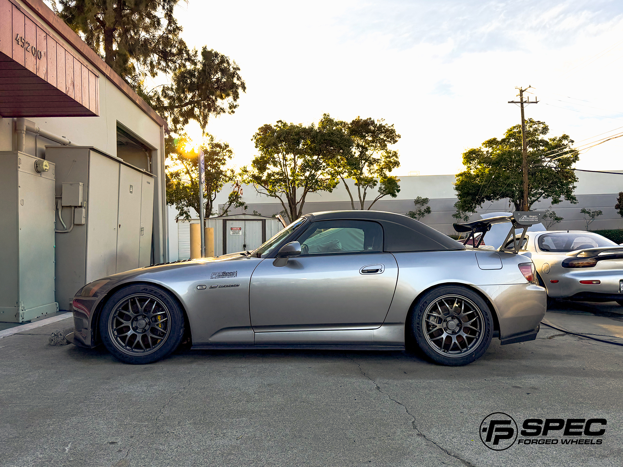 img-1621-copy-2.jpg img-1621-copy-2.jpg