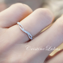 criss cross ring meaning