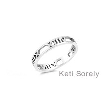 Personalized Date Ring For Man Roman Numerals - Choose Your Metal