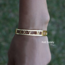 Small Roman Numerals Bangle with Your Date - Choose Your Metal