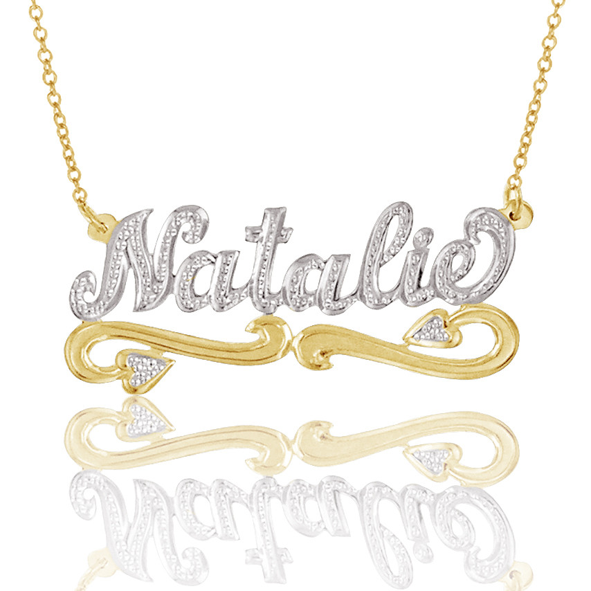 gold name pendant design