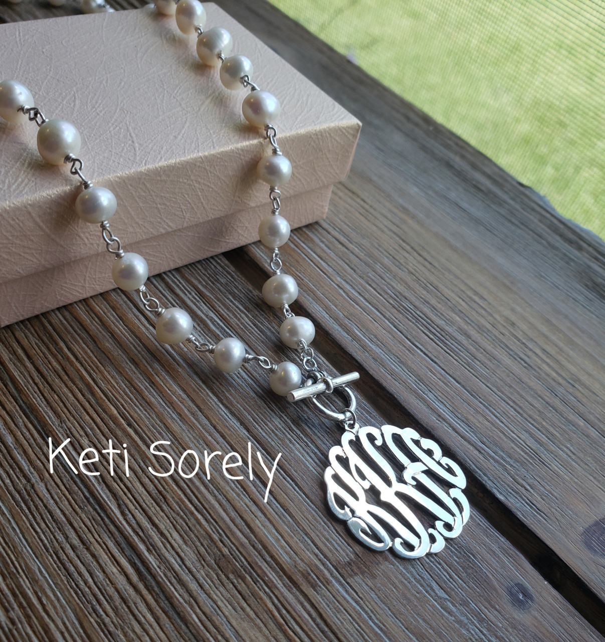 Handmade personalized Pearl Necklace with Monogram Initials charm and  toggle clasp - White freshwater pearls