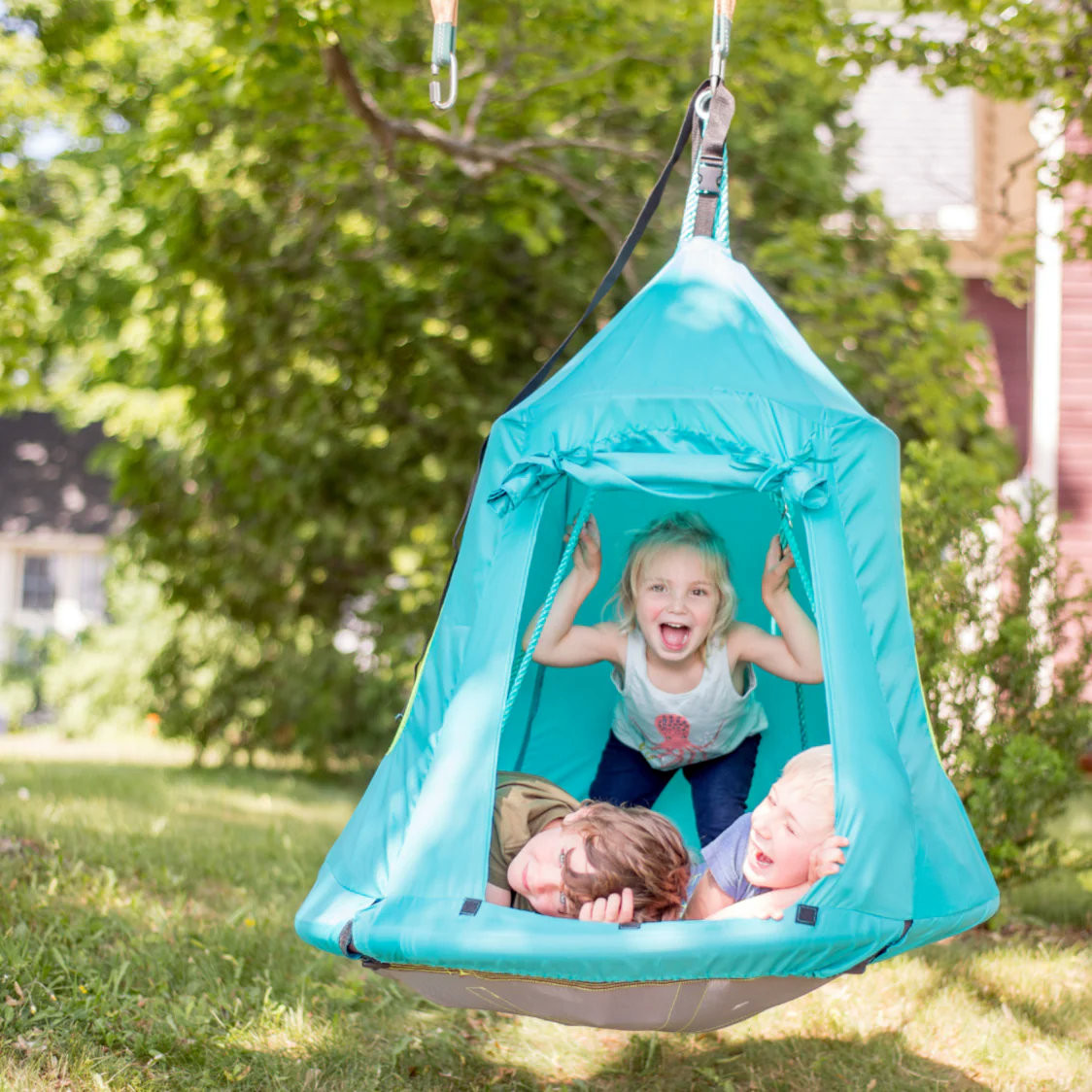 Swing House with 40" Sky Swing
