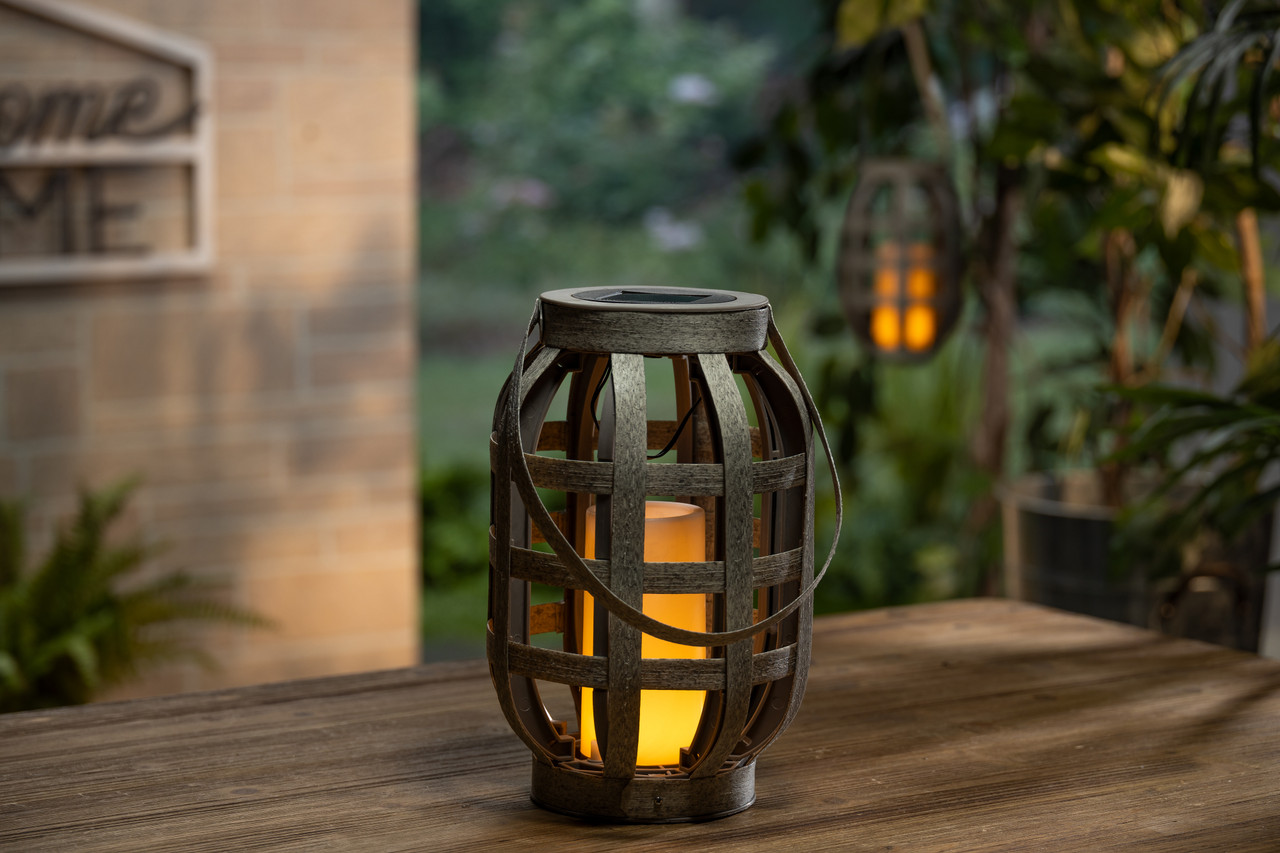 plastic solar lanterns