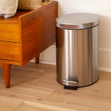 Round Stainless Steel Imprint Resistant Soft Close, Step Trash Can -3.2 Gallons (12L) [FLF-PF-H008A12-M-GG]