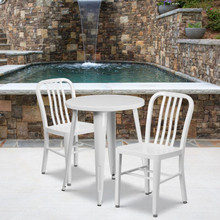 Commercial Grade 24" Round White Metal Indoor-Outdoor Table Set with 2 Vertical Slat Back Chairs [FLF-CH-51080TH-2-18VRT-WH-GG]