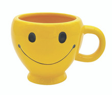 24-Pack 3 Inch Smiley Face Mugs