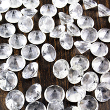 Clear Acrylic Diamonds Vase Filler, 1" - 24 lbs