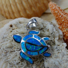 Pendant Turtle - small, swimming