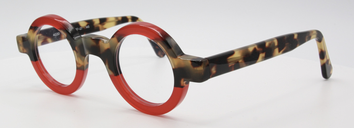 Fendi™ Fashion-Forward Glasses in 2023