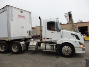 2007 Volvo VN Series Day Cab Tandem Axle Tractor