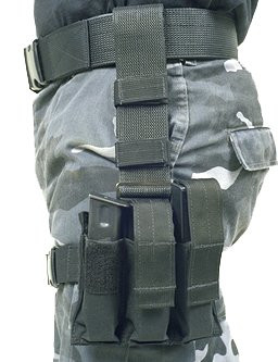 Blackhawk: Omega Elite SMG Pouch (3) 9mm (56SMG3BK) (NSN: 8465-01