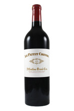 Very stylish, elegant wine full of plummy fruit. Really delicious with lovely balance of fruit, tannin and acidity and fine, long finish. The second wine of Cheval Blanc, Jancis Robinson regarded this as one of the most open and charming of the 2005's she has tasted.