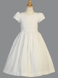 Cotton dress with smocked waistband
Tea-length
Made in U.S.A.
Accessories are sold separately
30 Day Return Policy Internet ONLY!
3 Dress Limit Per Order