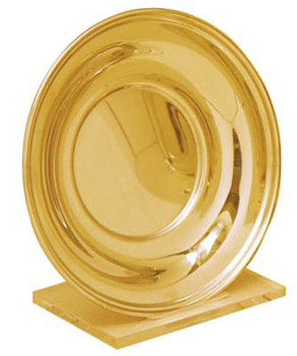 6" Paten. Paten is made of Pewter, Silver plate or 24K Gold plate. Made in the USA. 
Cup (K302) & Flagon (K311) are also available
Each sold separately

 