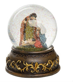 Resin and Glass Nativity Water Globes. Measurements: 4.50" L x 4.50" W x 5.25" H. Choose one style.  3682B  (Mary Blue Cloak)