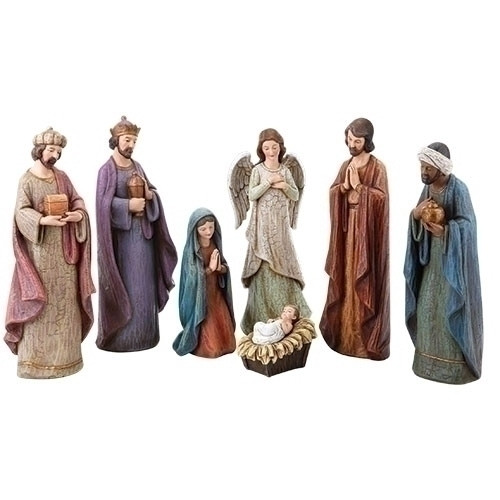 Image of the figures included in the 7-Piece Nativity set