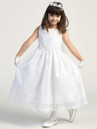  Girls first communion dress with corded lace embroidery, tulle skirt and white bow
